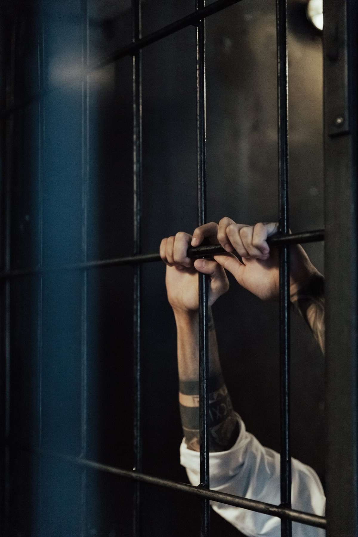 Getting Someone Out Fast How to Post Bail: A Simple Guide to Getting Someone Out of Jail Fast ...