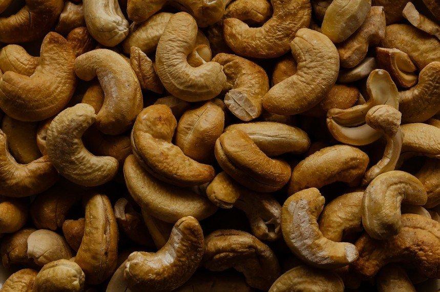 closeup of cashew nuts