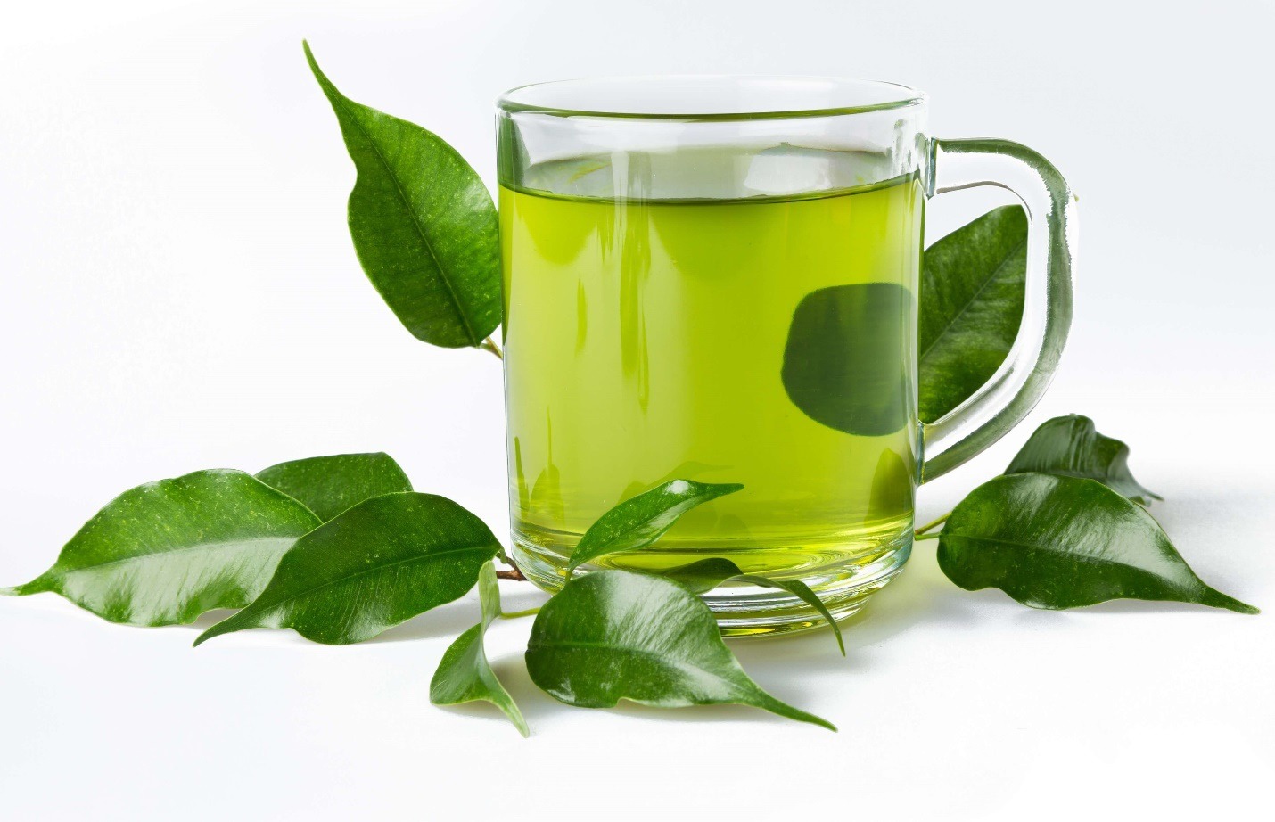 All About How Green Tea Stains Teeth and Preventative Measures