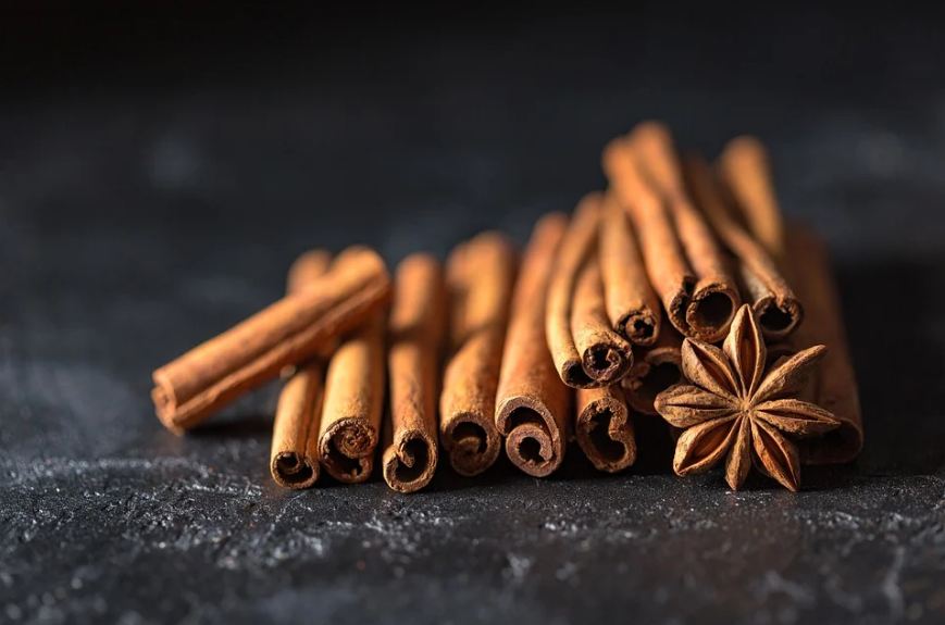 Cinnamon quills