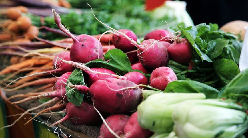 vegetables-radish-greens-health